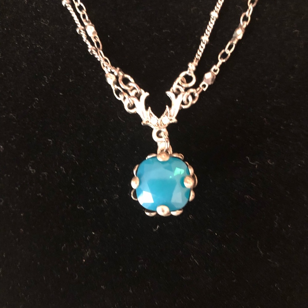 Cushion Cut Jewel Necklace & Earring Set- NWOT - Picture 3 of 6